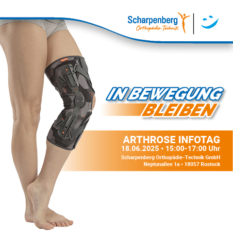 EIn Mann in Unterhose trägt eine Kniebandage und daneben steht "in Bewegung bleiben".